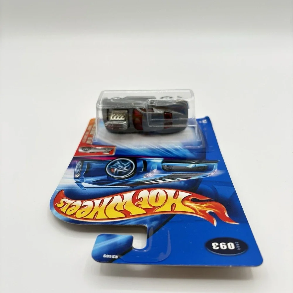 2004 First Editions Cool-One, Crooze Batmobile, Tooned 1963 Corvette Hot Wheels